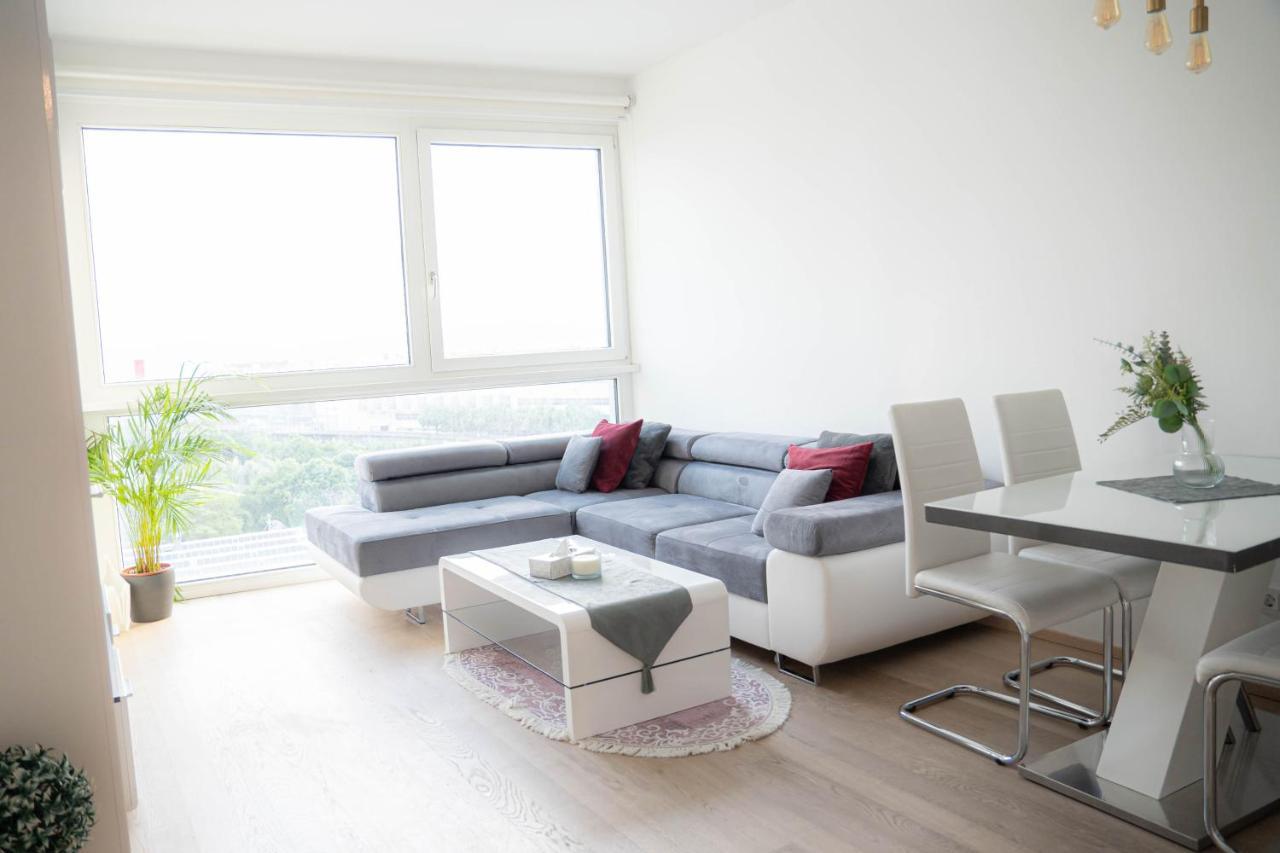 Restify10 - Skyline View - Fitness - Garge - Modern Daire Viyana Dış mekan fotoğraf